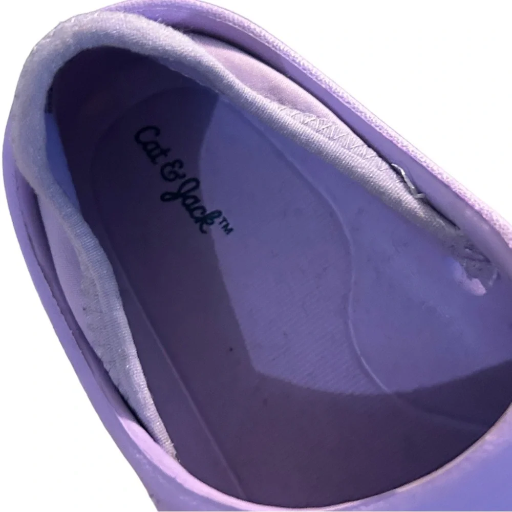 Cat and Jack Toddler Rowan slip on water shoes size 11 EUC